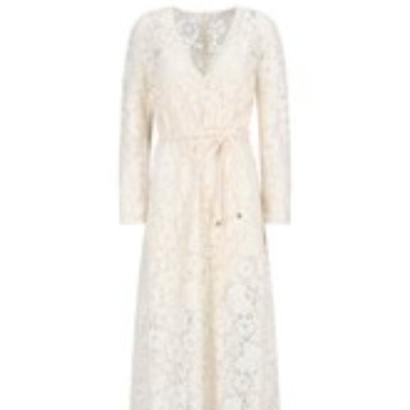 Lace Maxi - Picture 2 of 3